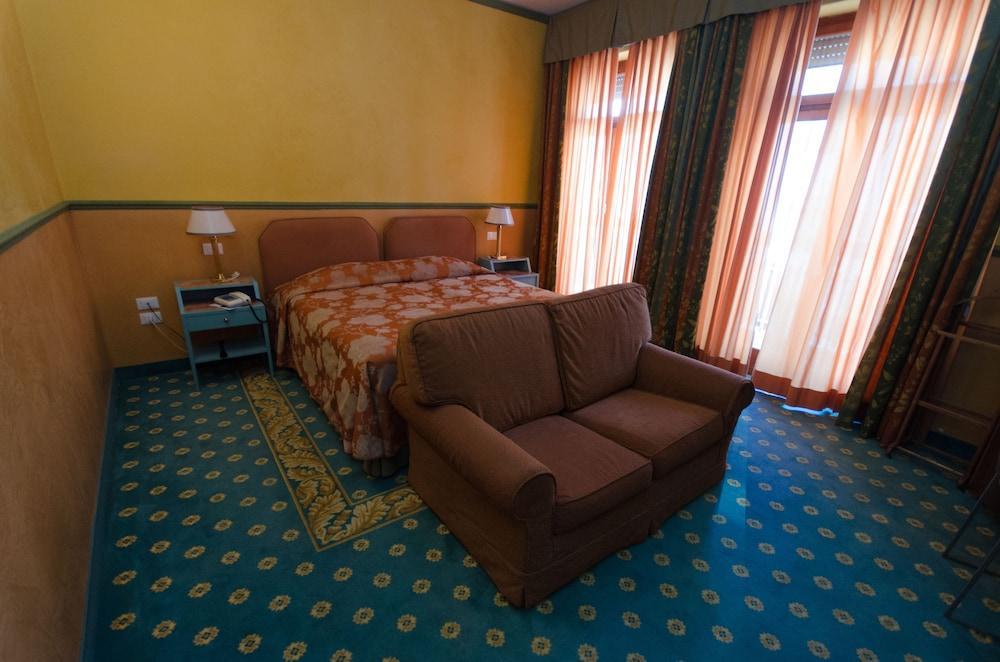 מונטה קטיני טרמה Grand Hotel Tamerici & Principe מראה חיצוני תמונה